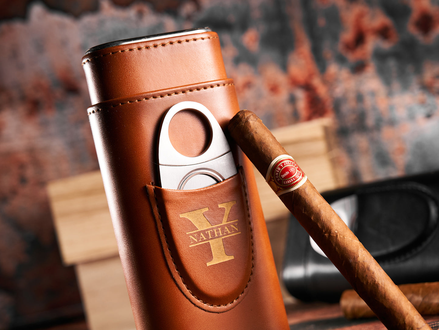 Personalized Leather Cigar Case with Cutter