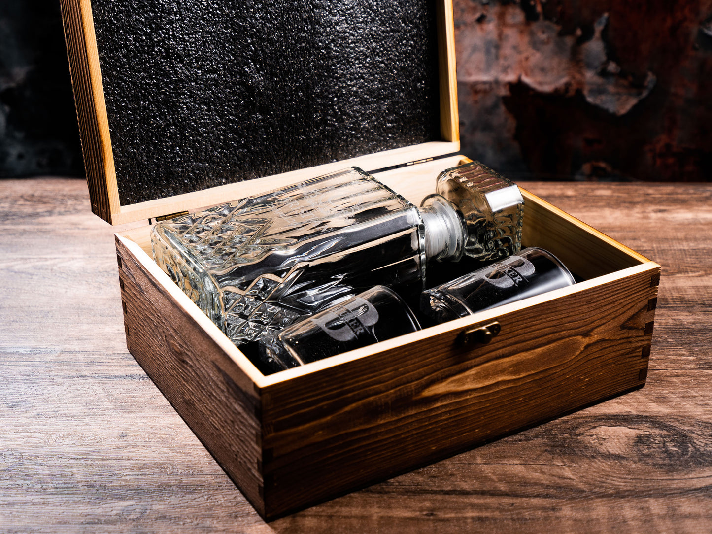 Personalized Whiskey Decanter Set - Classic