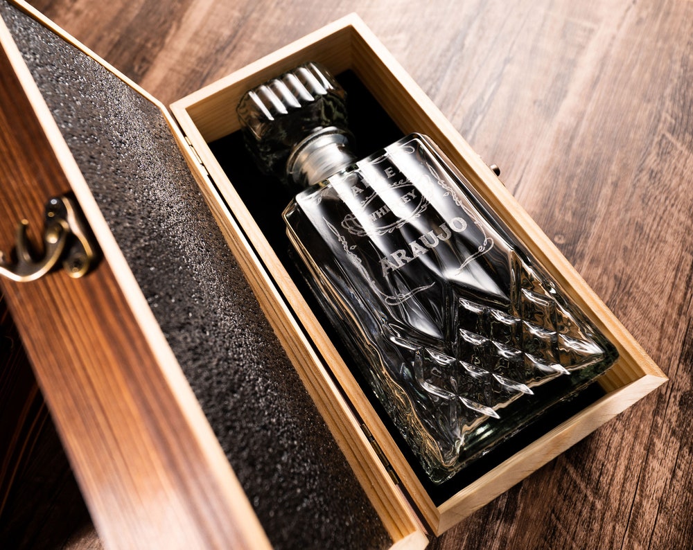 Personalized Whiskey Decanter Set - Classic
